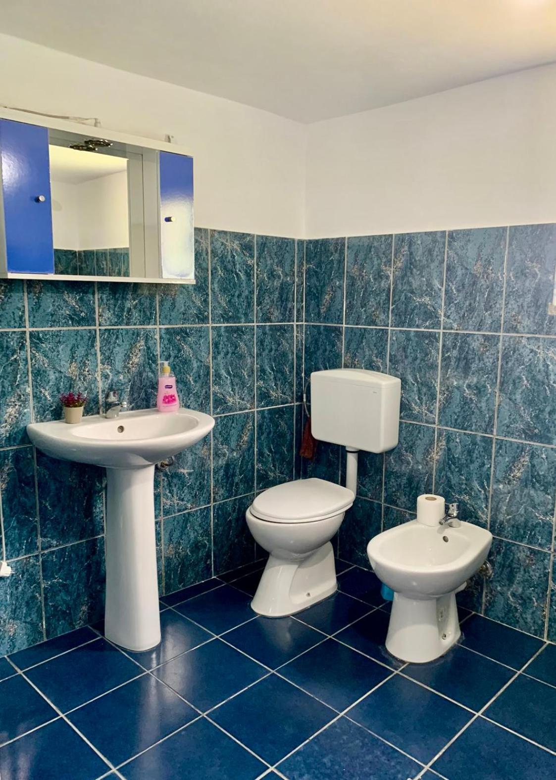 Guest House Noku Koman Екстериор снимка